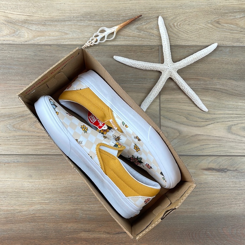 🌴🔆VANS- FLORAL EMBROIDERY SLIP ON’S MUSTERED YELLOW🔆🌴 - Picture 13 of 13